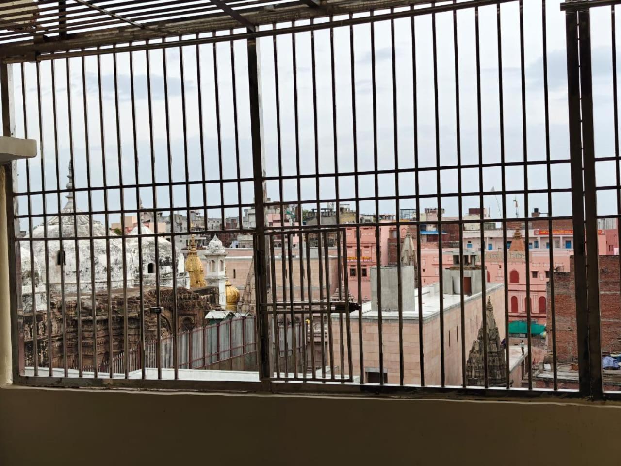 Shri Kailash Pati Guest House- Opposite Kashi Vishwanath Temple - Varanasi — Photos 2